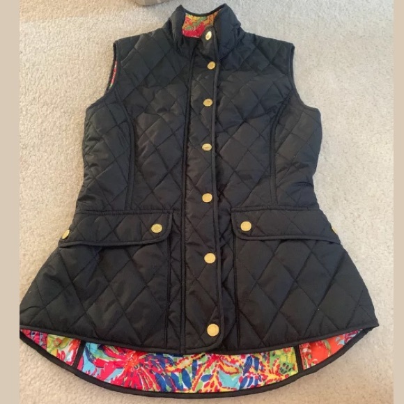 Lilly Pulitzer Jackets & Blazers - Lilly Pulitzer Black Vest Jacket
